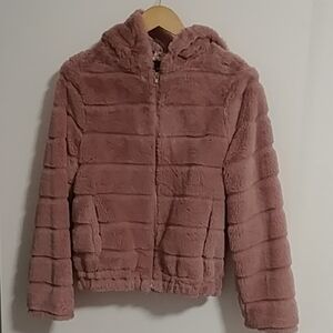 Cozy Mauve Faux Fur Jacket